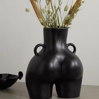 LOVE HANDLES Vase - Matte Black