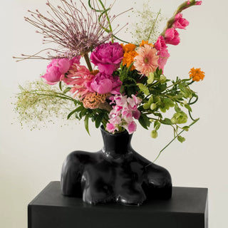 BREAST FRIEND Vase - Matte Black