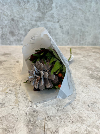 Misted Yunnan Pine Magnolia Leaf DIY